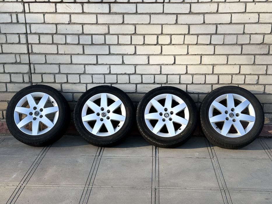 Диски с Резиной в сборе 205 55 R16 VW, Audi, Skoda VAG
