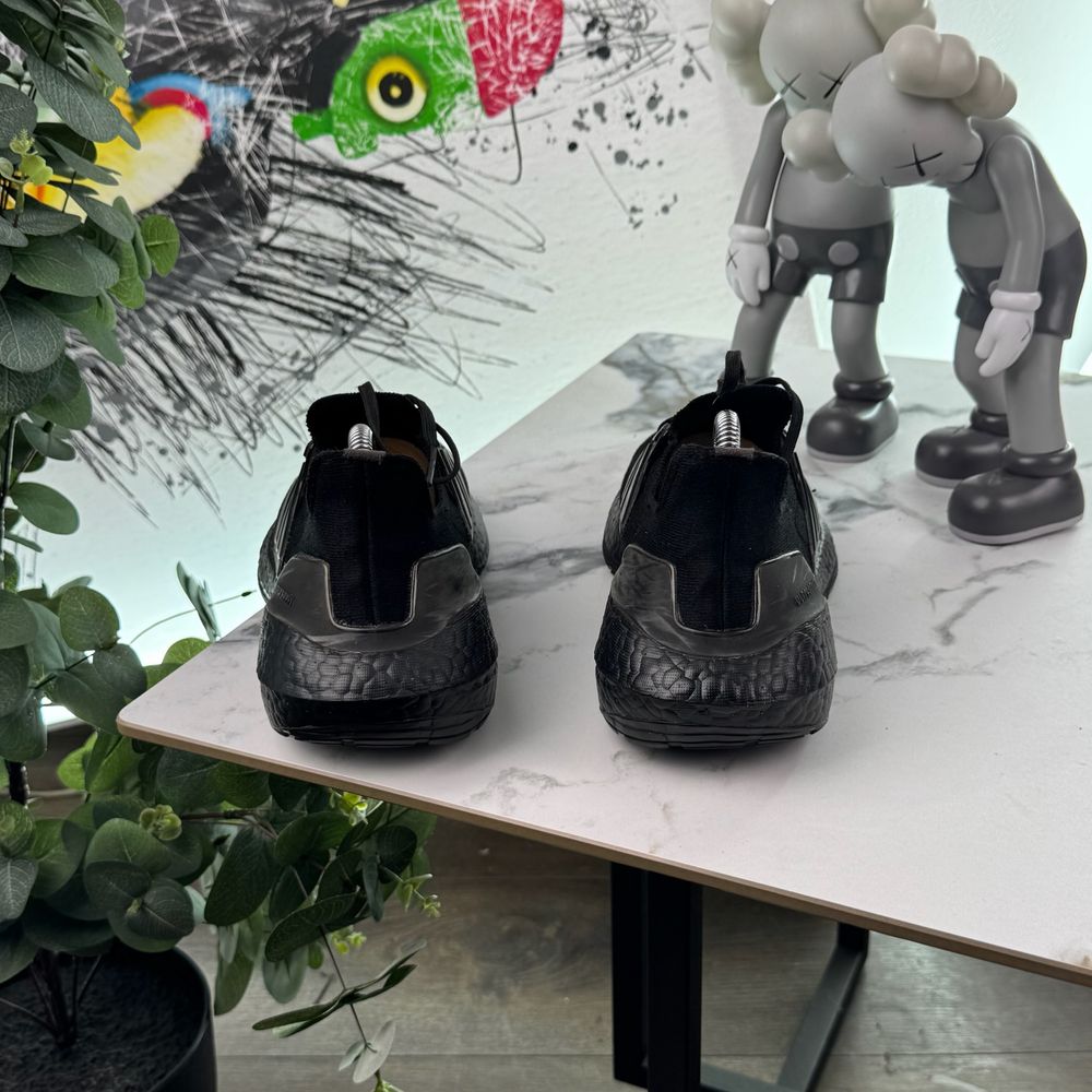 Кросівки Adidas Ultraboost 40 розмір 1978