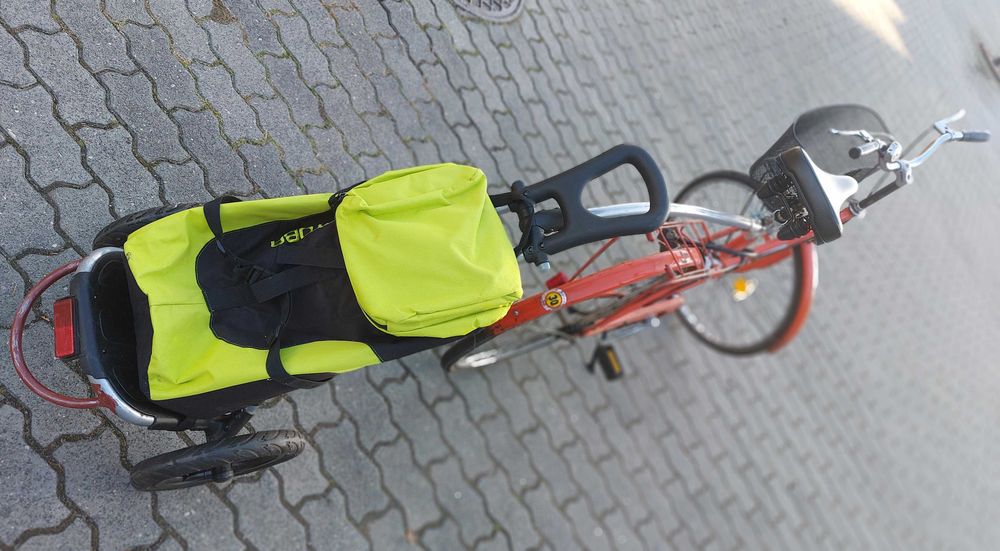 Przyczepka rowerowa na zakupy.