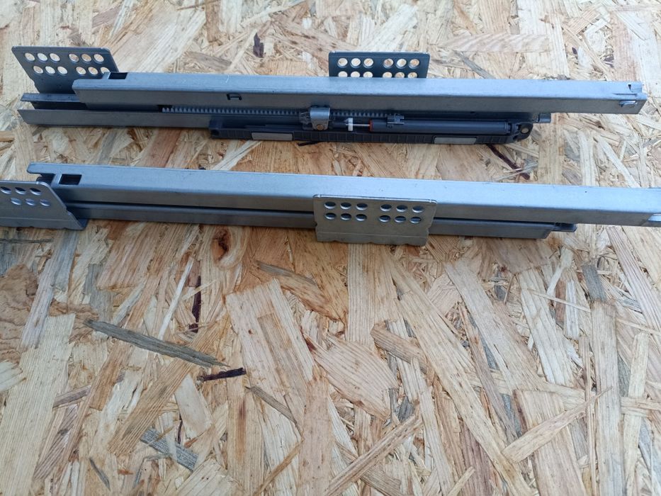 Castorama 450 prowadnice do szuflad, cichy domyk, 5kpl.