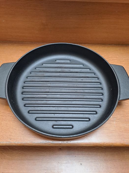 Grelhador em ferro
