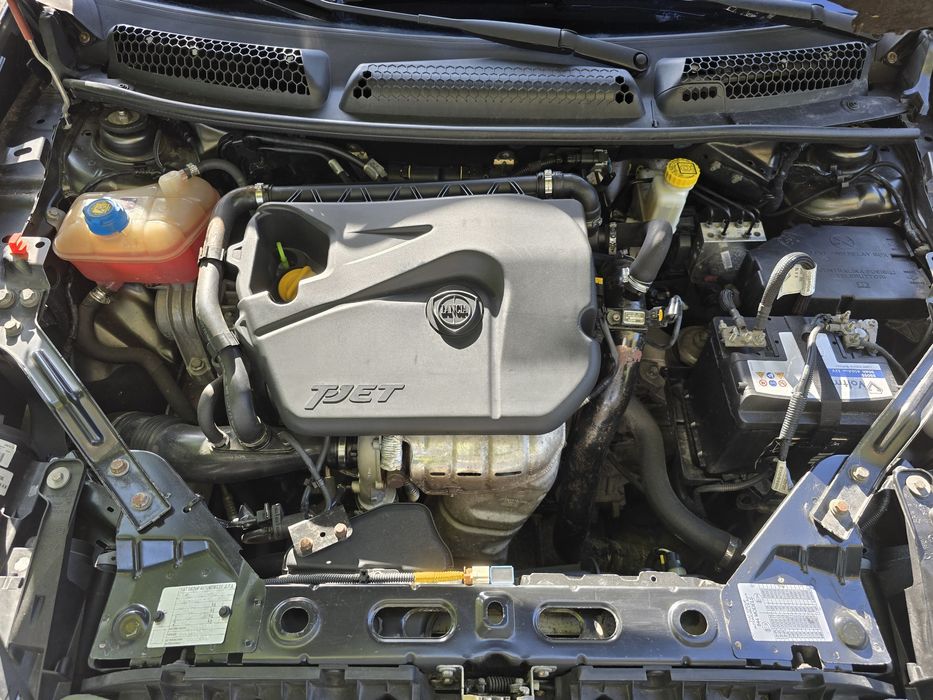 Lancia Delta 1.4T-Jet Platino 150cv