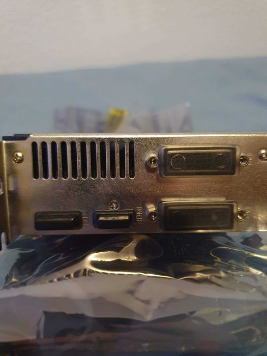 Placa Gráfica PowerColor HD5850