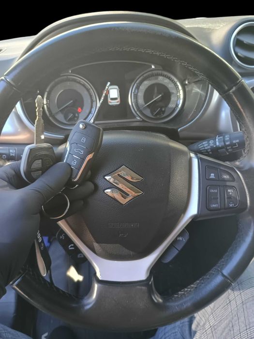 Dorabianie kluczy samochodowych Kodowanie Auto Kluczyk