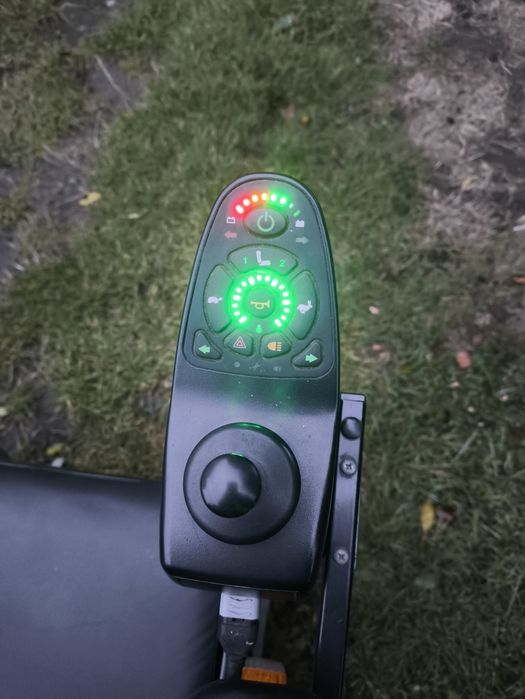 Wózek elektryczny MEYRA YOU-Q XP – sprawny, nowa bateria