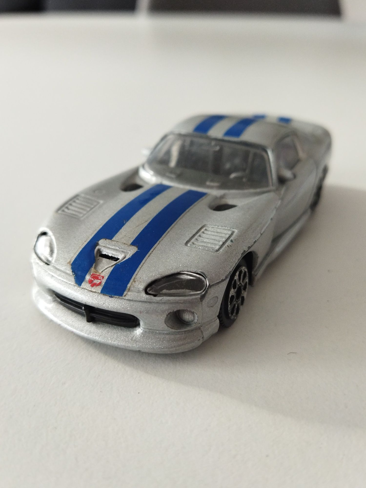 Model Dodge Viper GTS Coupe 1/43 Bburago odbiór Koszalin