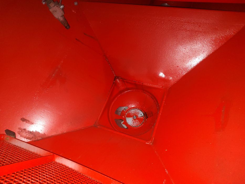 Rozsiewacz do nawozów LELY Centerliner