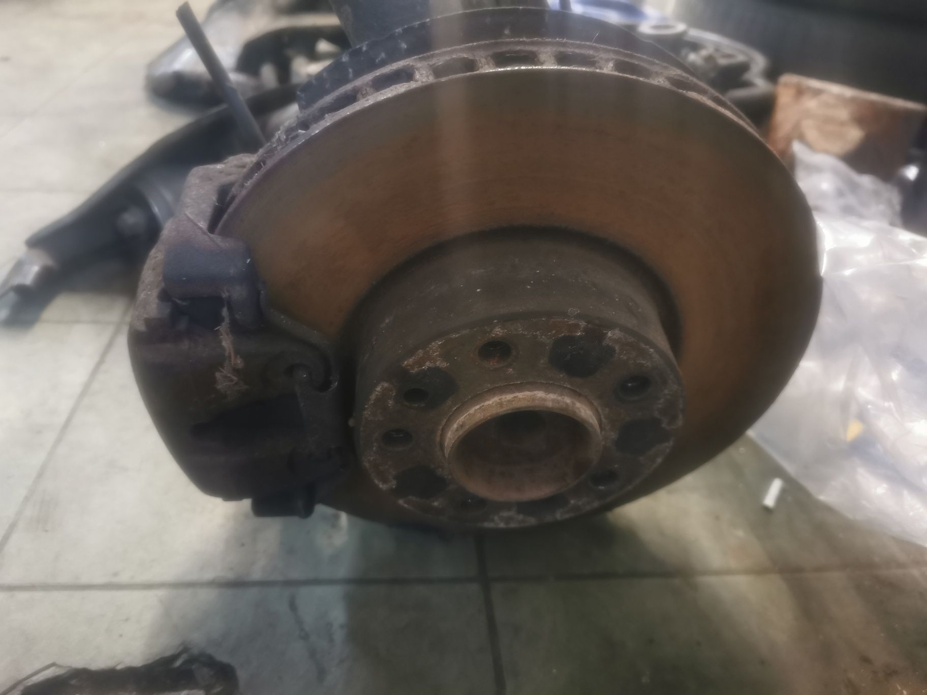 Bmw e39 4.4 v8 zaciski przod + tarcze