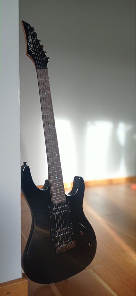 Gitara Elektryczna J&D - WSM1711A08. Mostek tremolo. Made in Germany