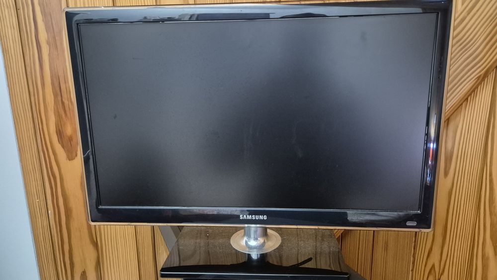 Tv monitor 22" sem comando Ue22D5000NW