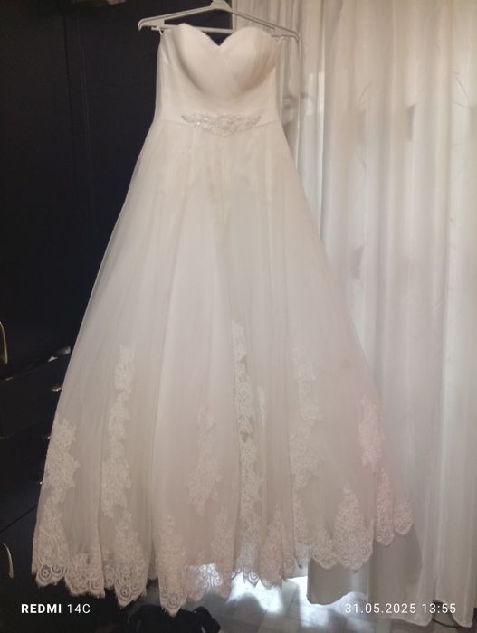 Продам красивое свадебное платье