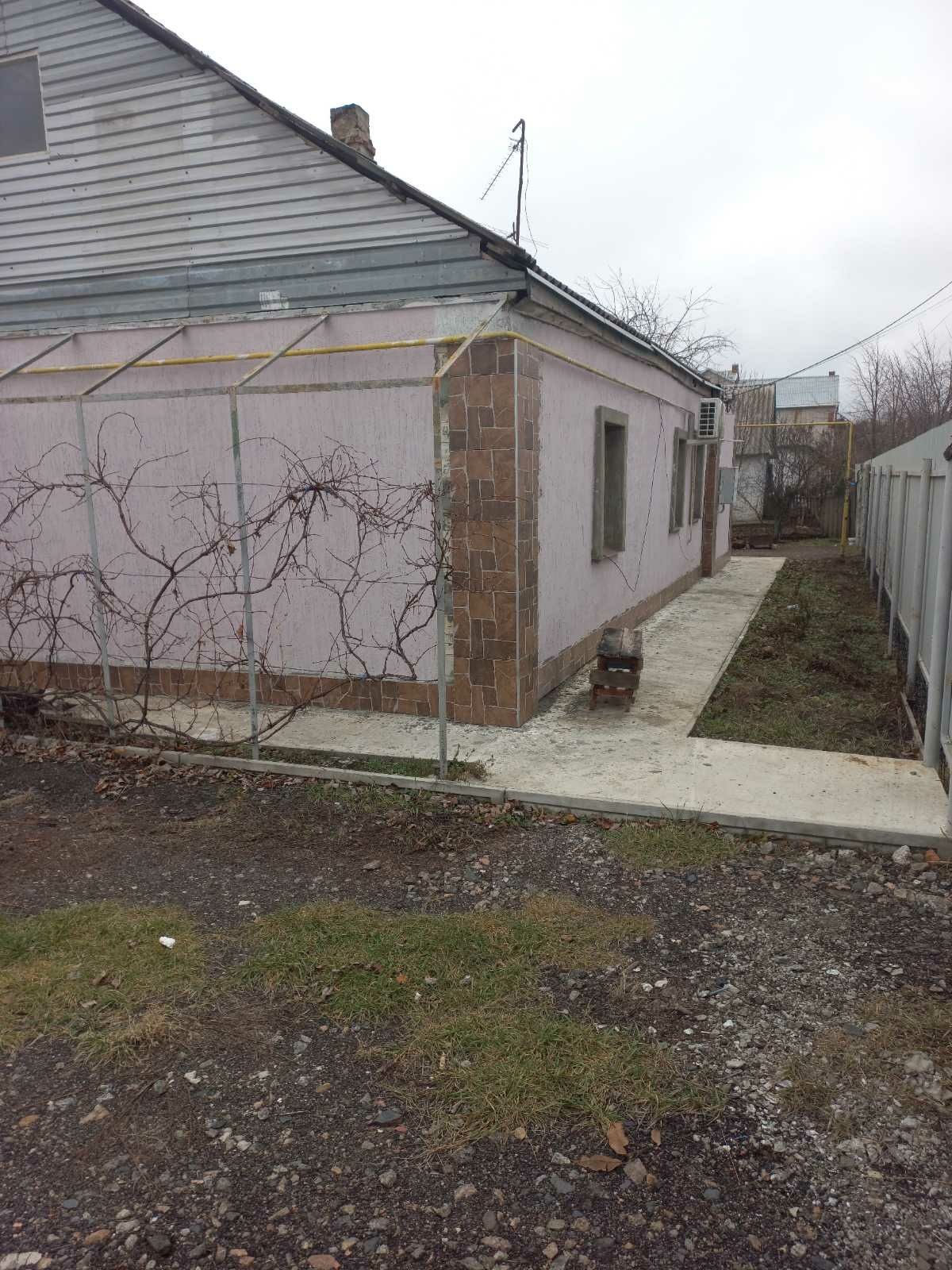 Продам дом в районне санатория Новомосковський