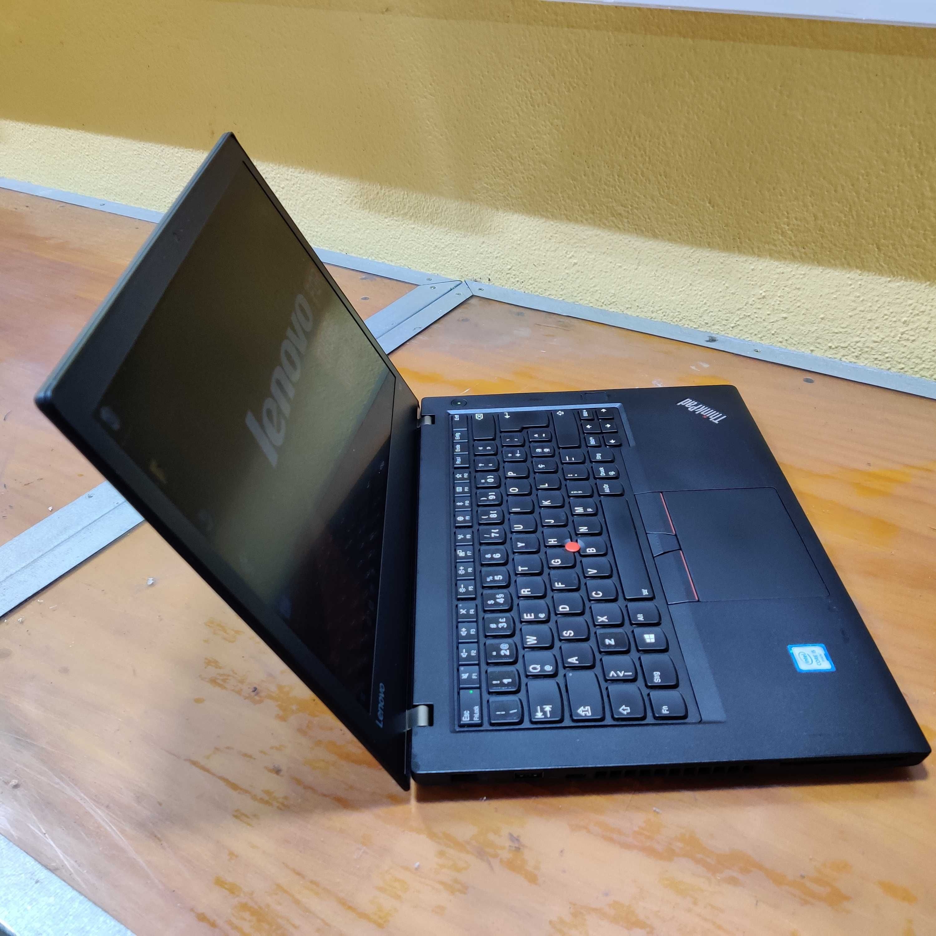 Portátil LENOVO THINKPAD T470 i5-6200u 256GB SSD 8gb raM