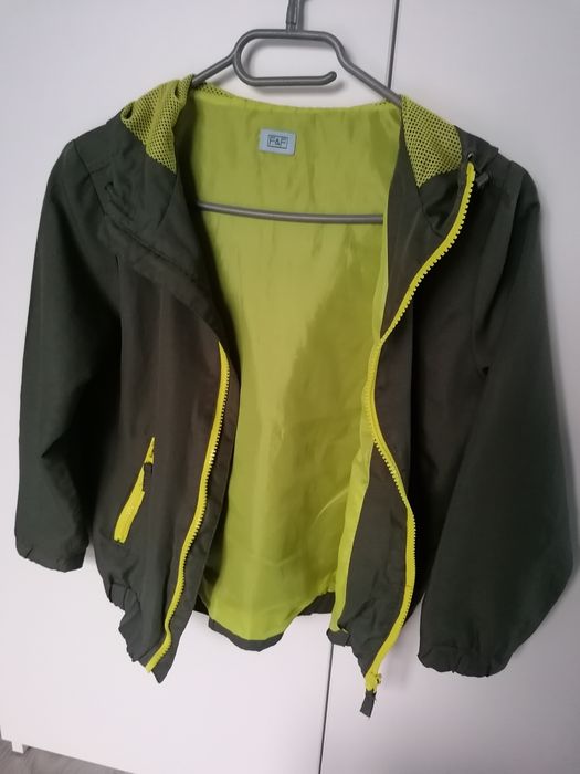 Kurtka wiatrówka dziecięca r. 134