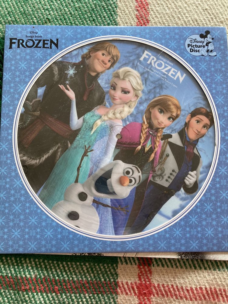 Грамплатівка "Frozen"