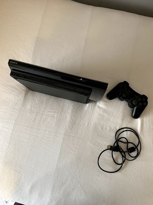 Vendo Playstation 3 SuperSlim