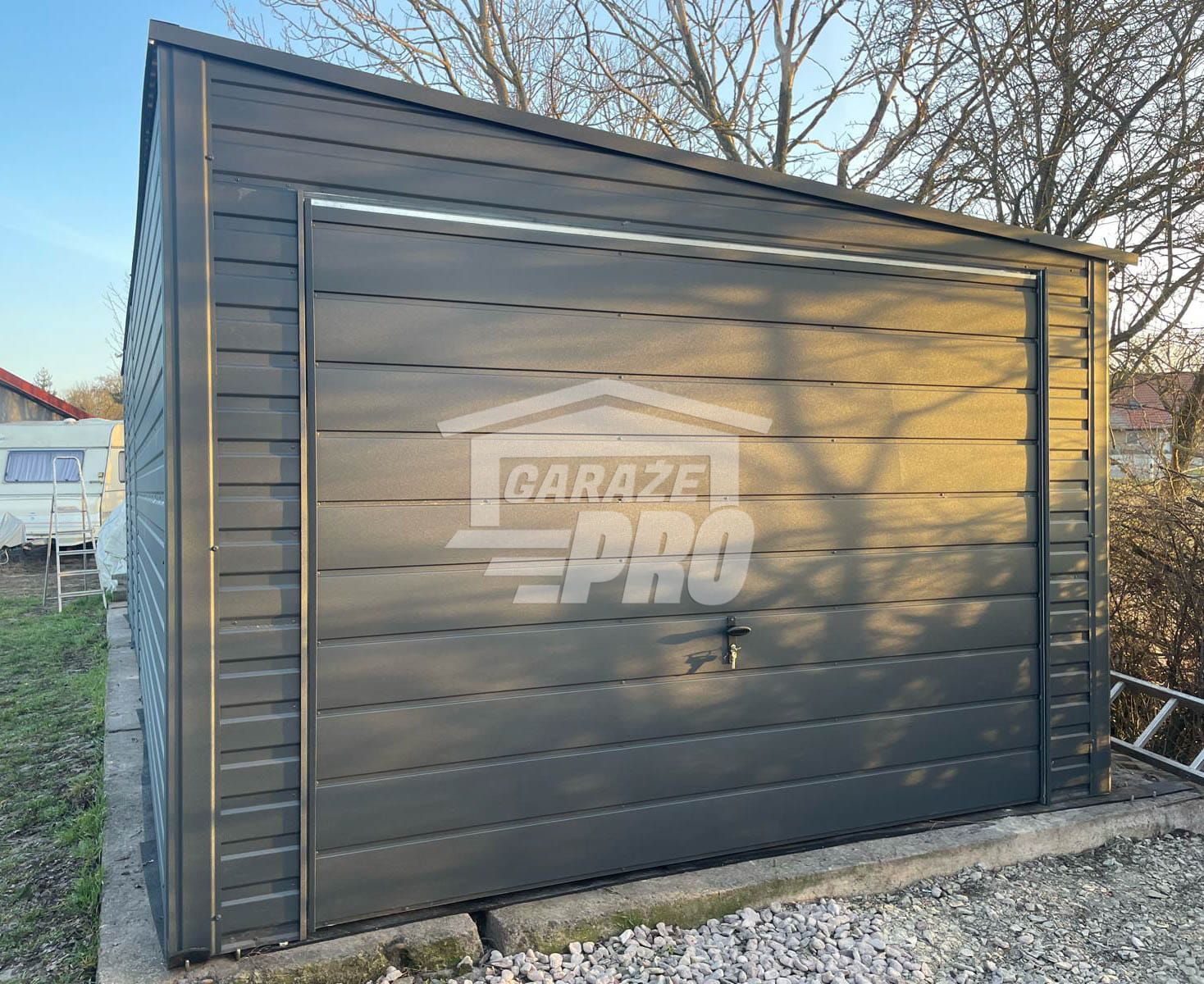 Garaż blaszany 3,5x8 brama uchylna - 2x okno - antracyt GP274