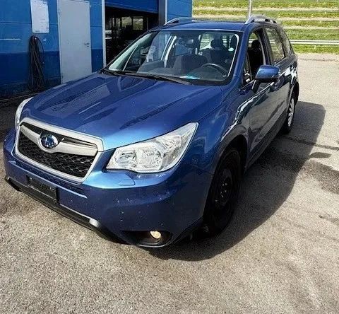Subaru Forester 2.0i  AWD 150KM