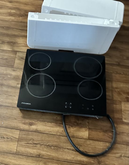 Варочная встраимая поверхность pyramida