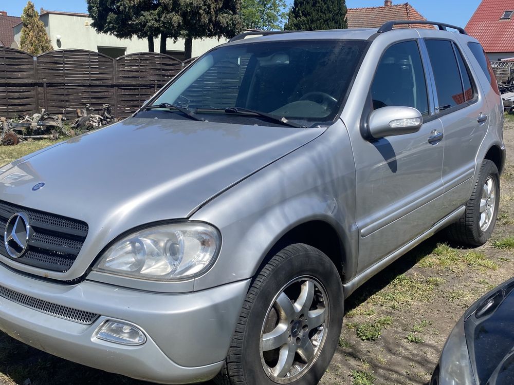 Mercedes ML W163 lift Lusterko Lewe Prawe 744