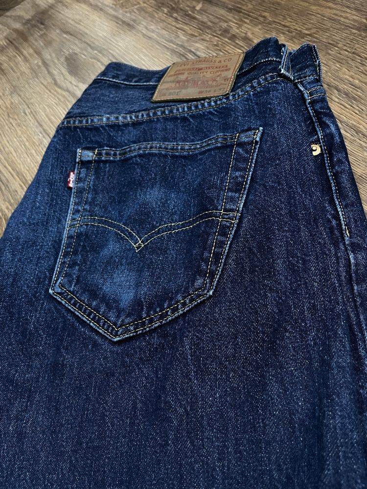 Джинси Levi’s 501