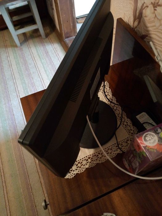 Телевизор на кухню  21 дюйм