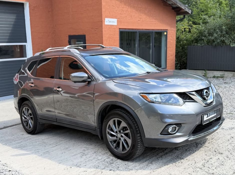 Nissan rogue 2015