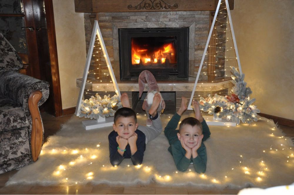 Новорічний декор ,ялинка деревʼяна