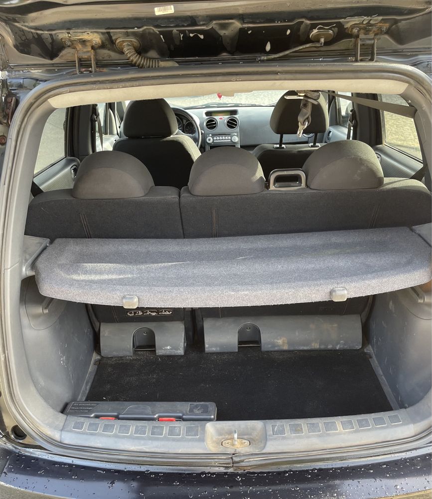 Mitsubishi colt 1.1 123mil km