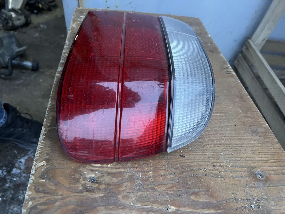Задний стоп фонарь бмв е36 bmw e36
