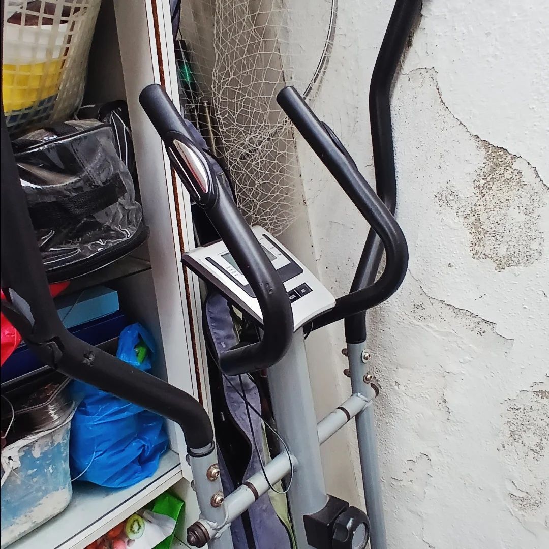 Aparelho de braços e pés