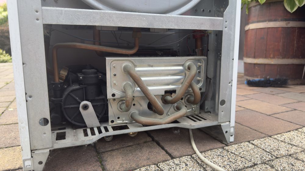 Piec gazowy Vaillant atmoTEC pro VU PL 240/3-3M R1