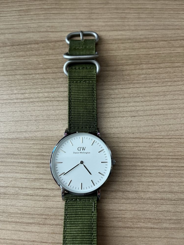 Zegarek Daniel Wellington 40 mm