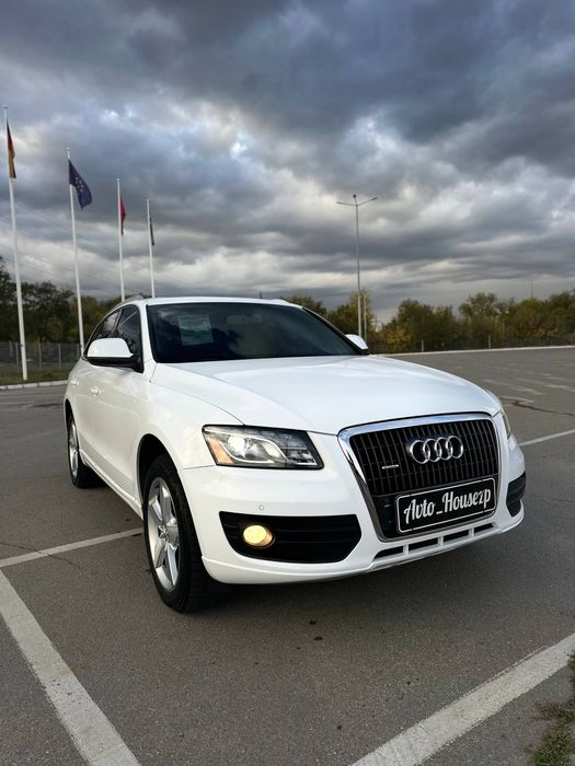 Продам audi Q5 полный привод