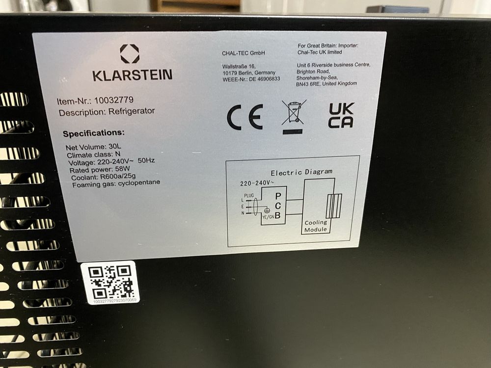 Мини-холодильник +12° под косметику Klarstein Brooklyn 32 (10032779)