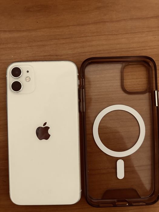 Продам Iphone 11 64