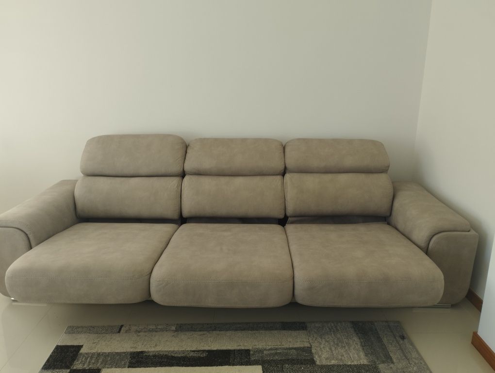 Sofá 2.90m- como novo.
