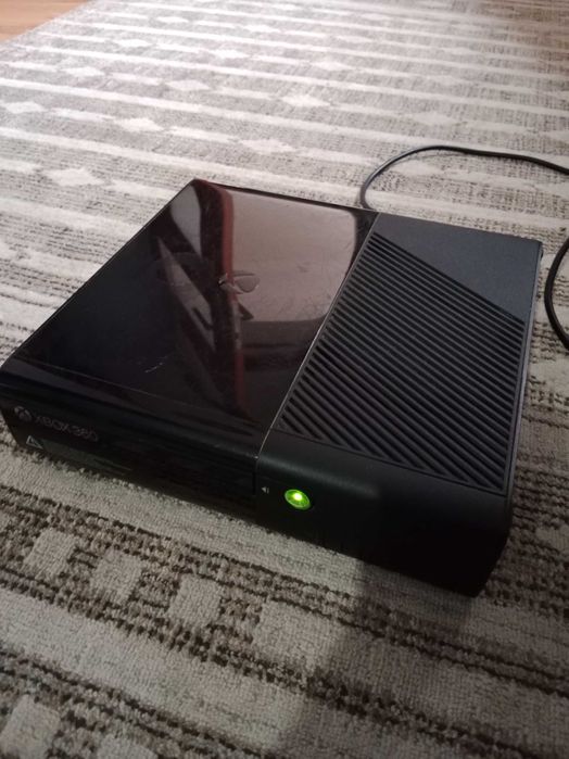 XBOX 360 +kinect +2 pady +17 gier