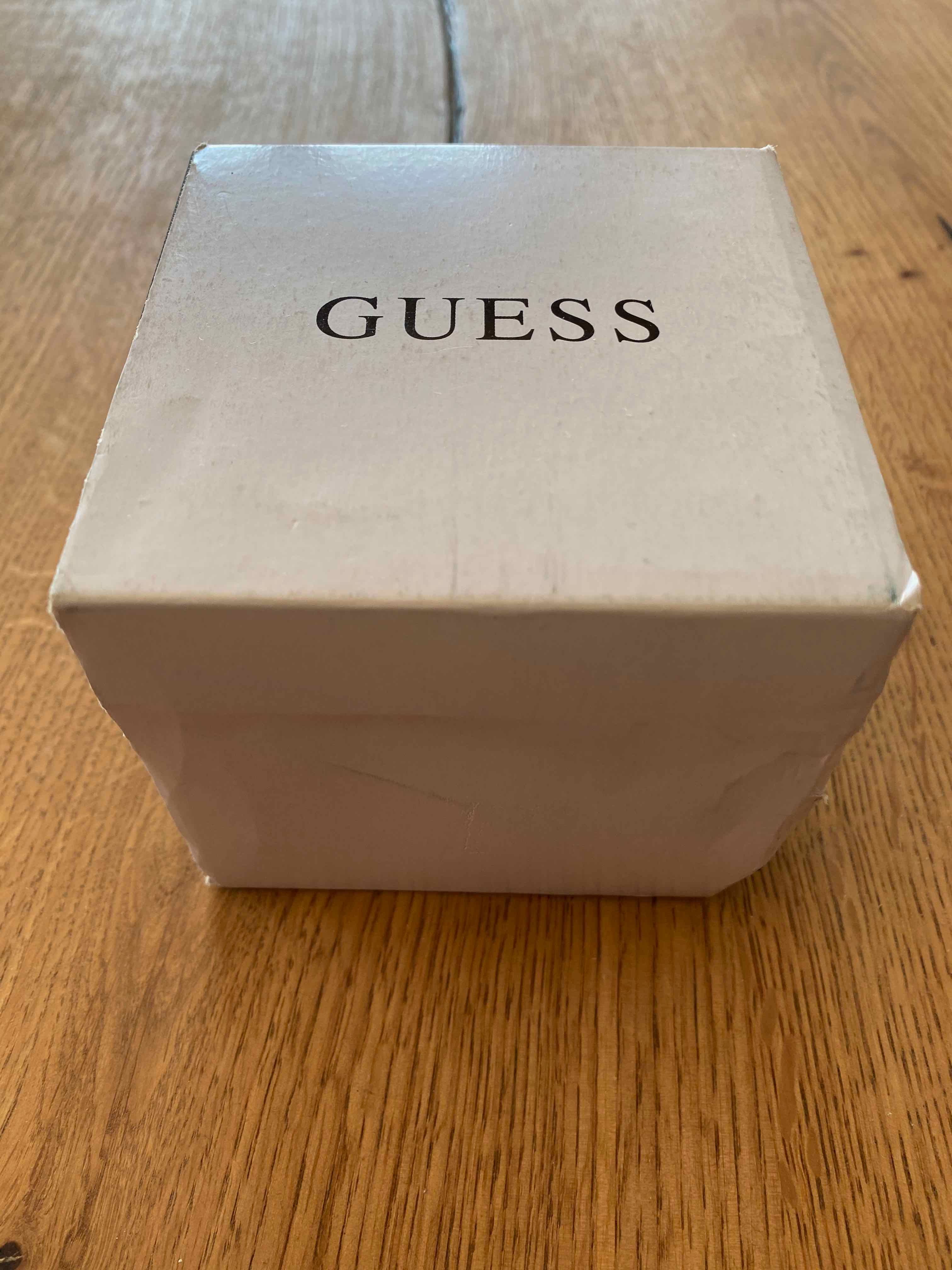 Relógio Homem Guess - bracelete metal cinza
