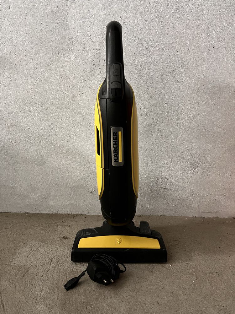 Karcher jak nowy odkurzacz bezprzewodowy z ładowarką