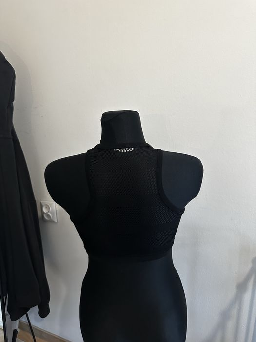 Crop top z siateczki Missguided S/M