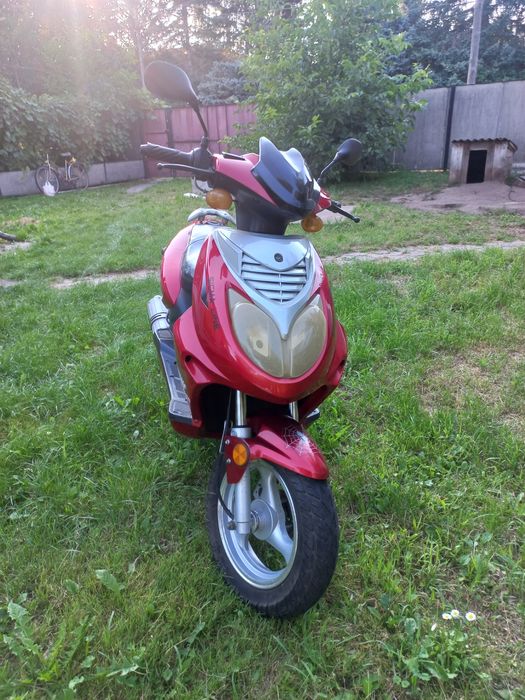 Скутер 80 кубів g max