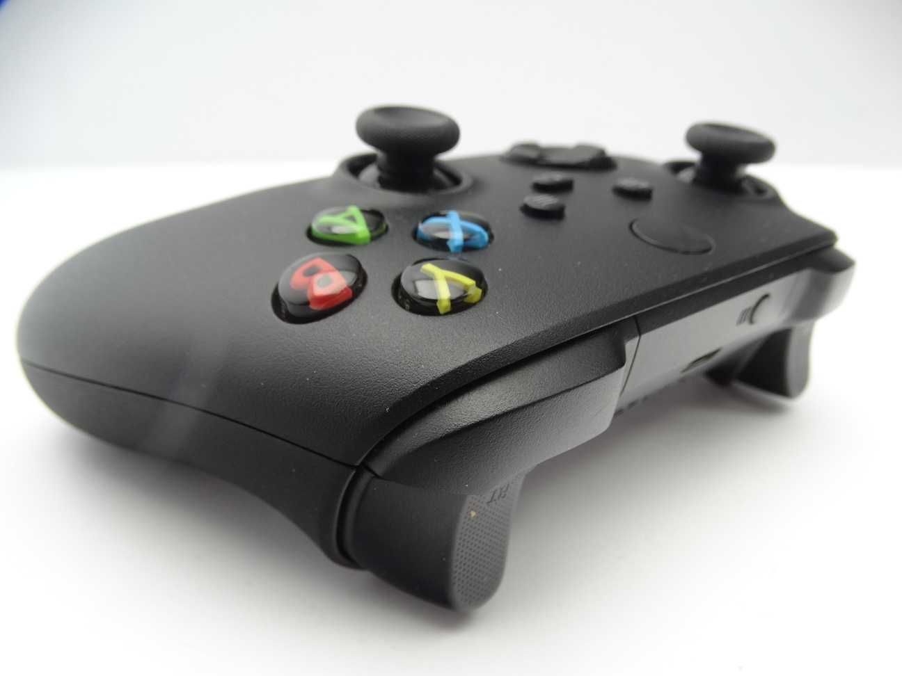 Konsola Microsoft Xbox Series X 1TB SSD Pad
