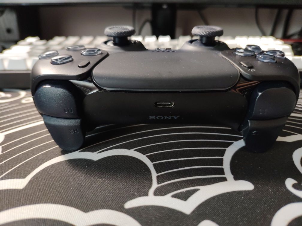 Original PS5 DualSence. Почти новый