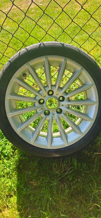 Титани з резиною та датчиками 5x120 R18 BMW