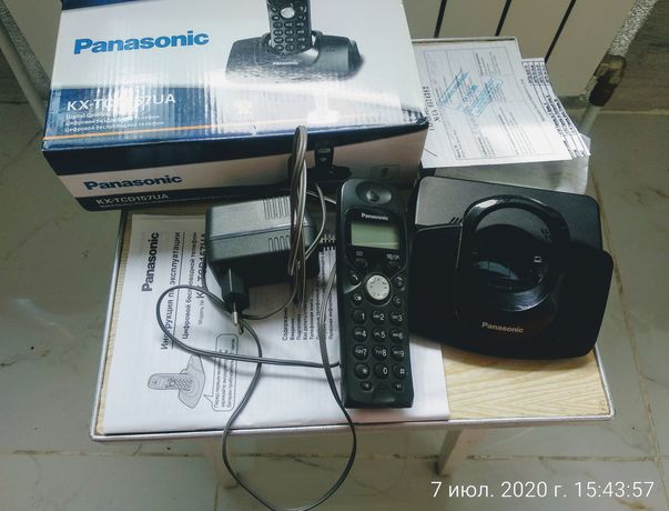 Радиотелефон Panasonic KX-TCD157UA