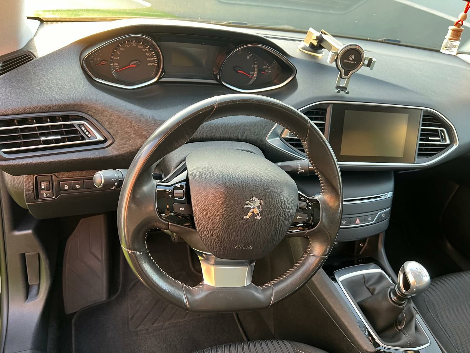 Peugeot 308 Blue Hdi