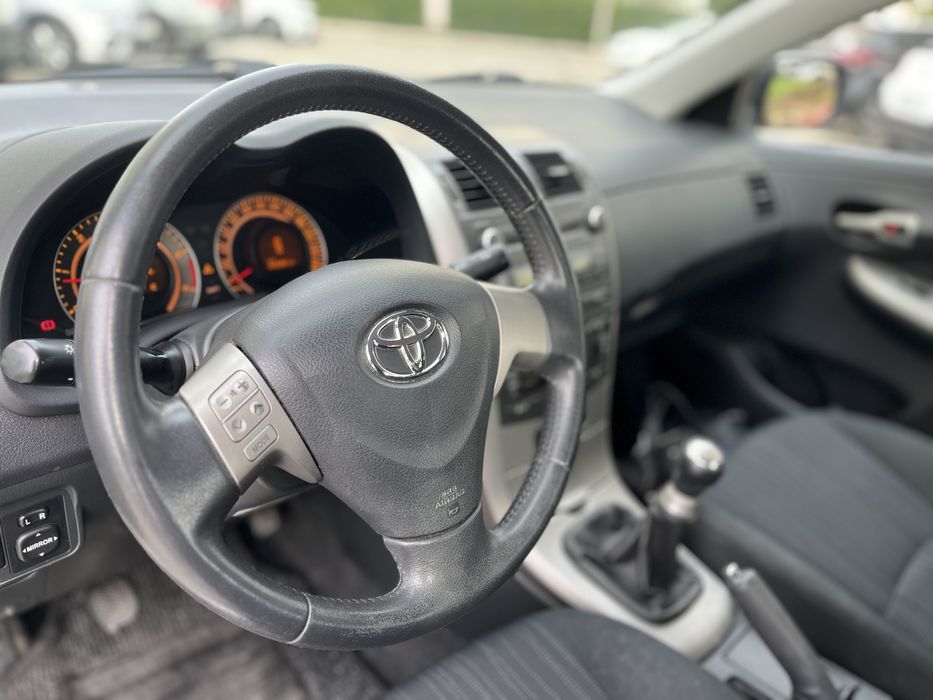 Toyota Corolla 1.4D4D Sedan Nacional 2009 Estado Irrepreensivel!