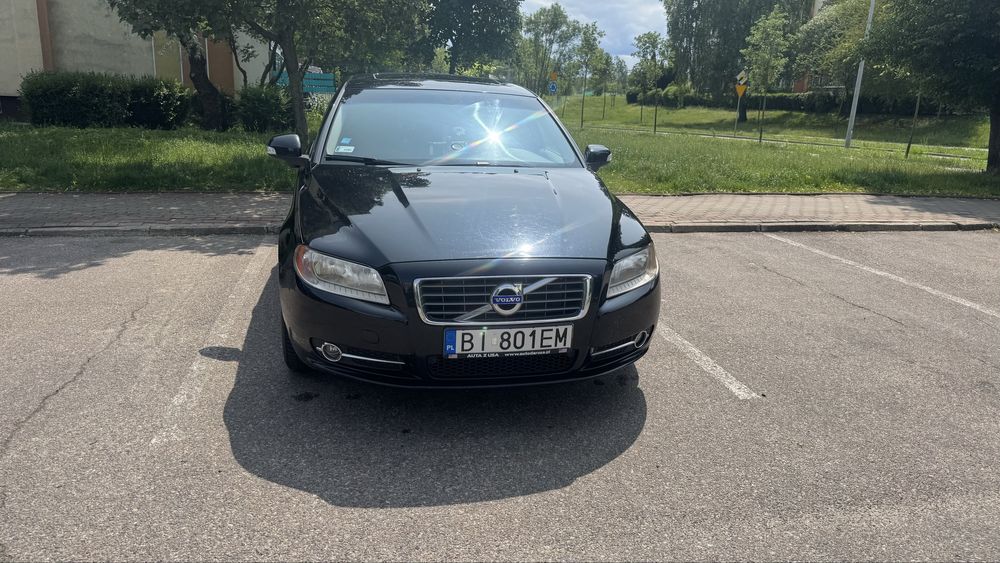 Volvo S80 rok 2011 silnik 3.2 B+G