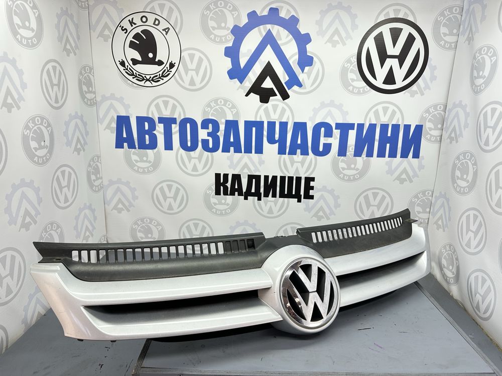 Решітка радіатора Гольф Плюс, решітка бампера Golf Plus 2005-2009